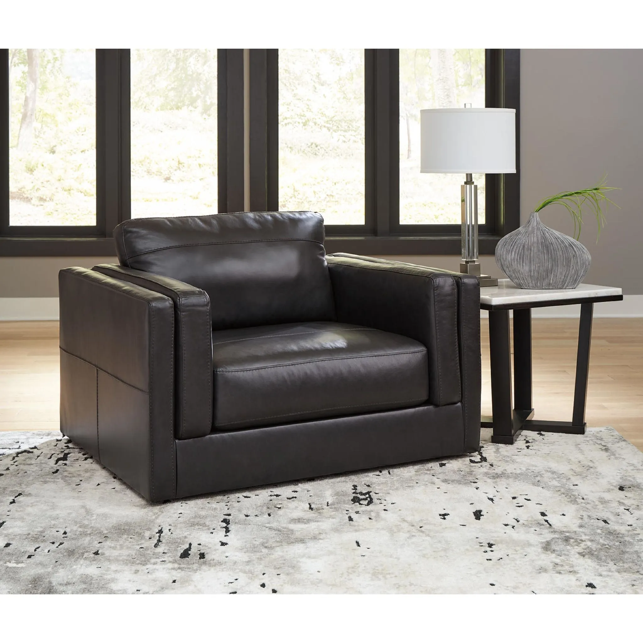 Amiata Chair & a Half