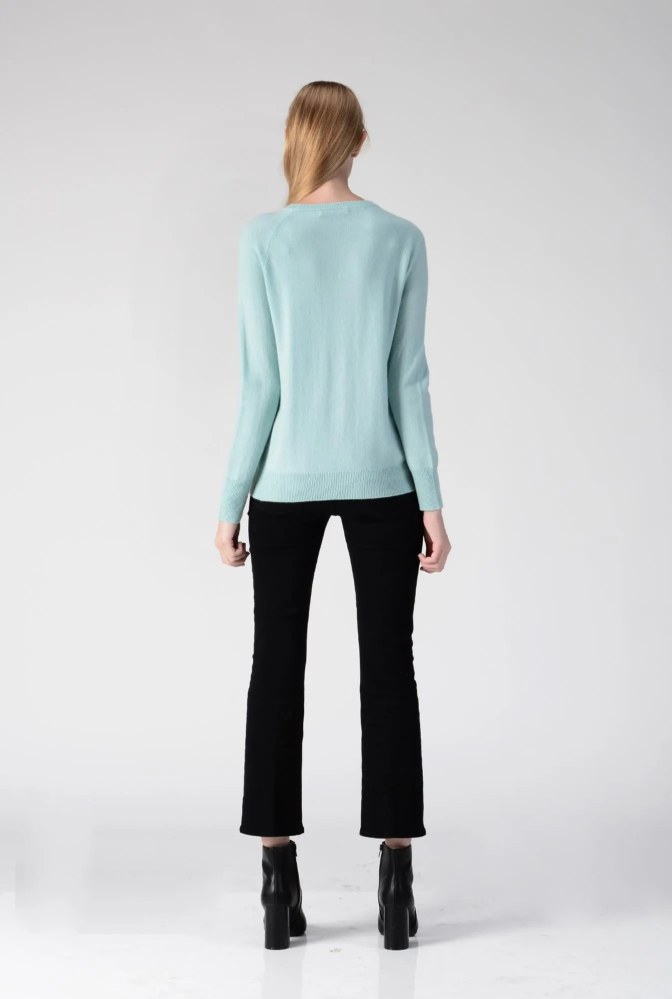 Classic Crew Neck Sweater_Mint
