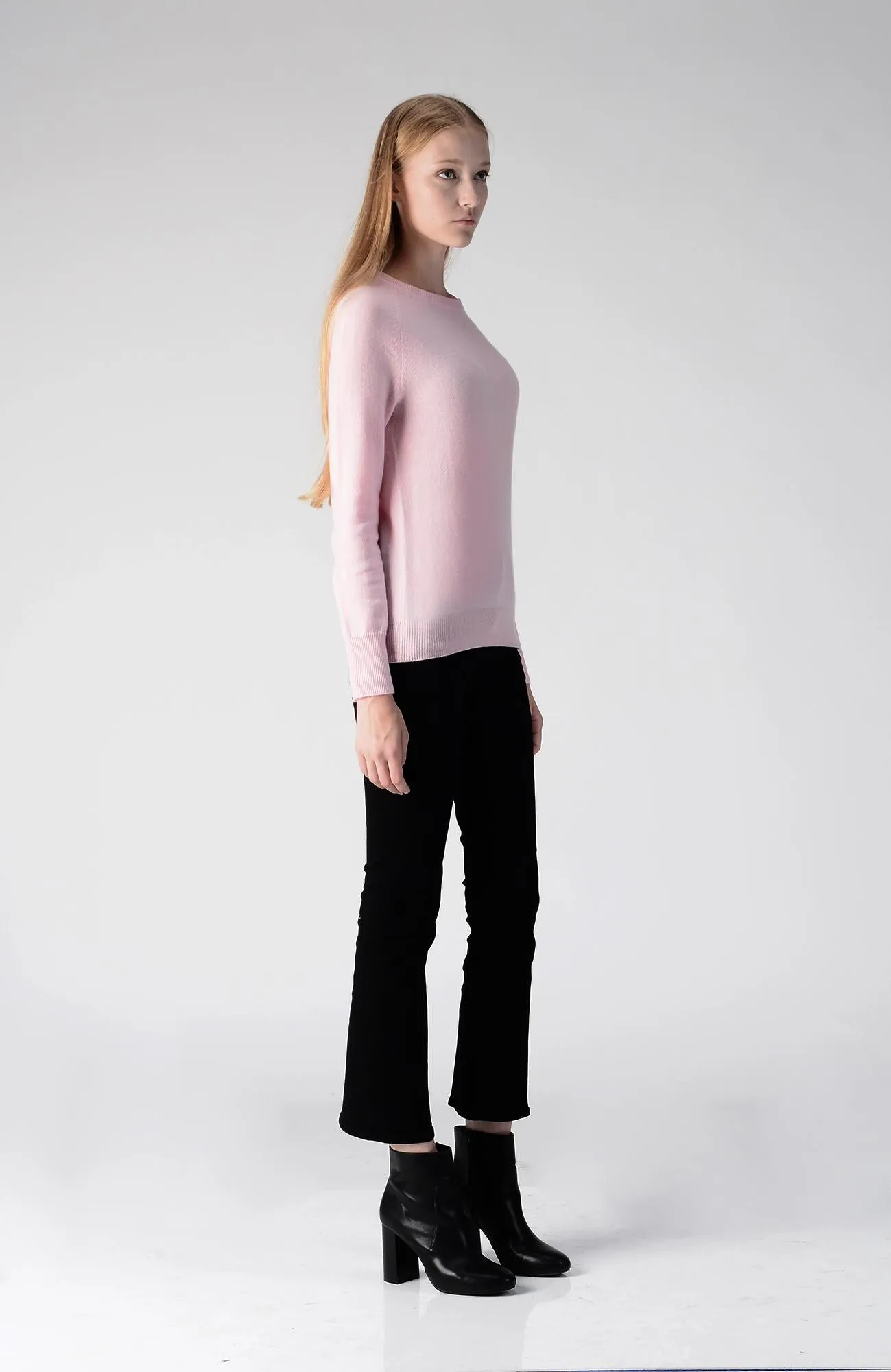Classic Crew Neck Sweater_Pink