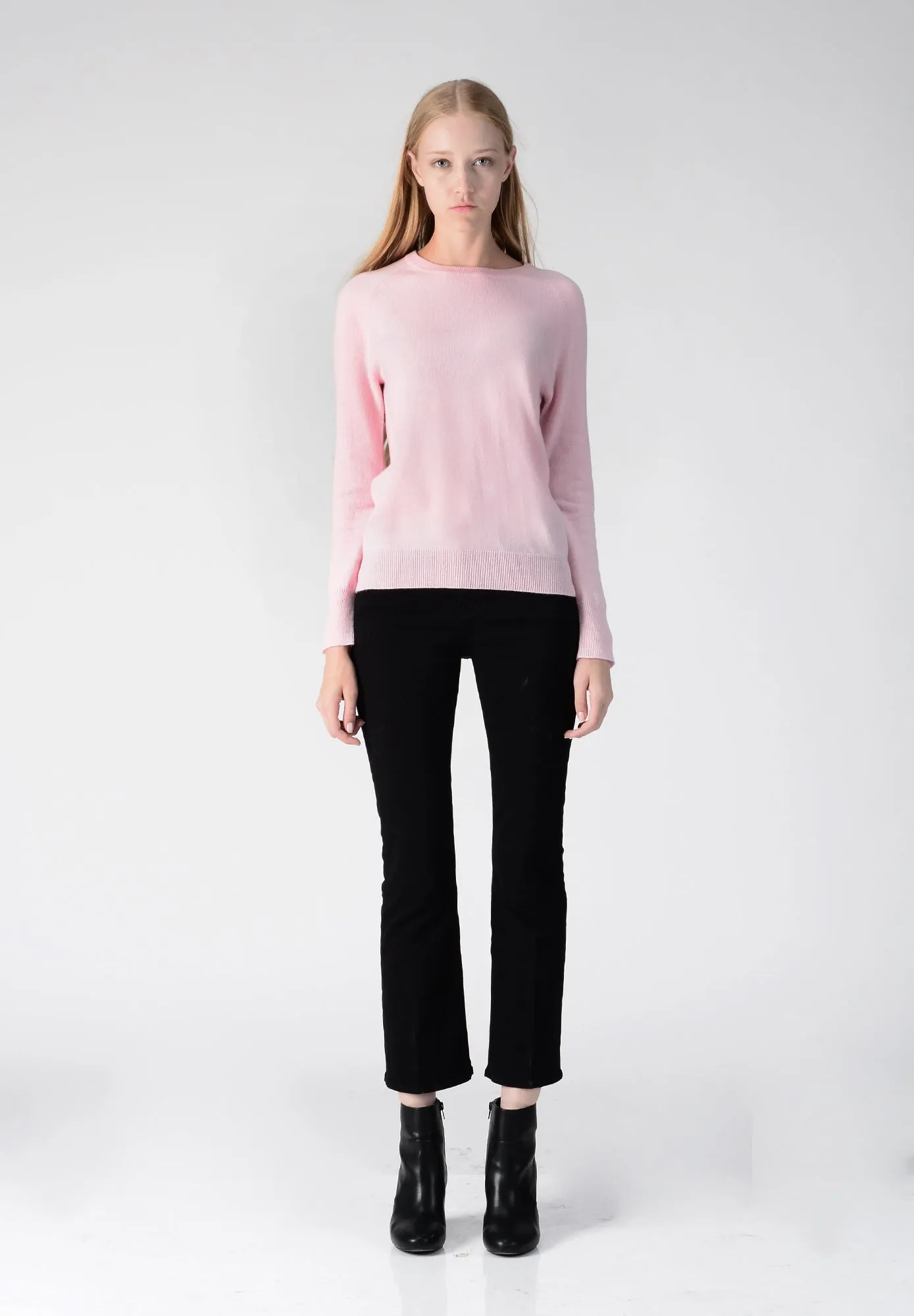 Classic Crew Neck Sweater_Pink