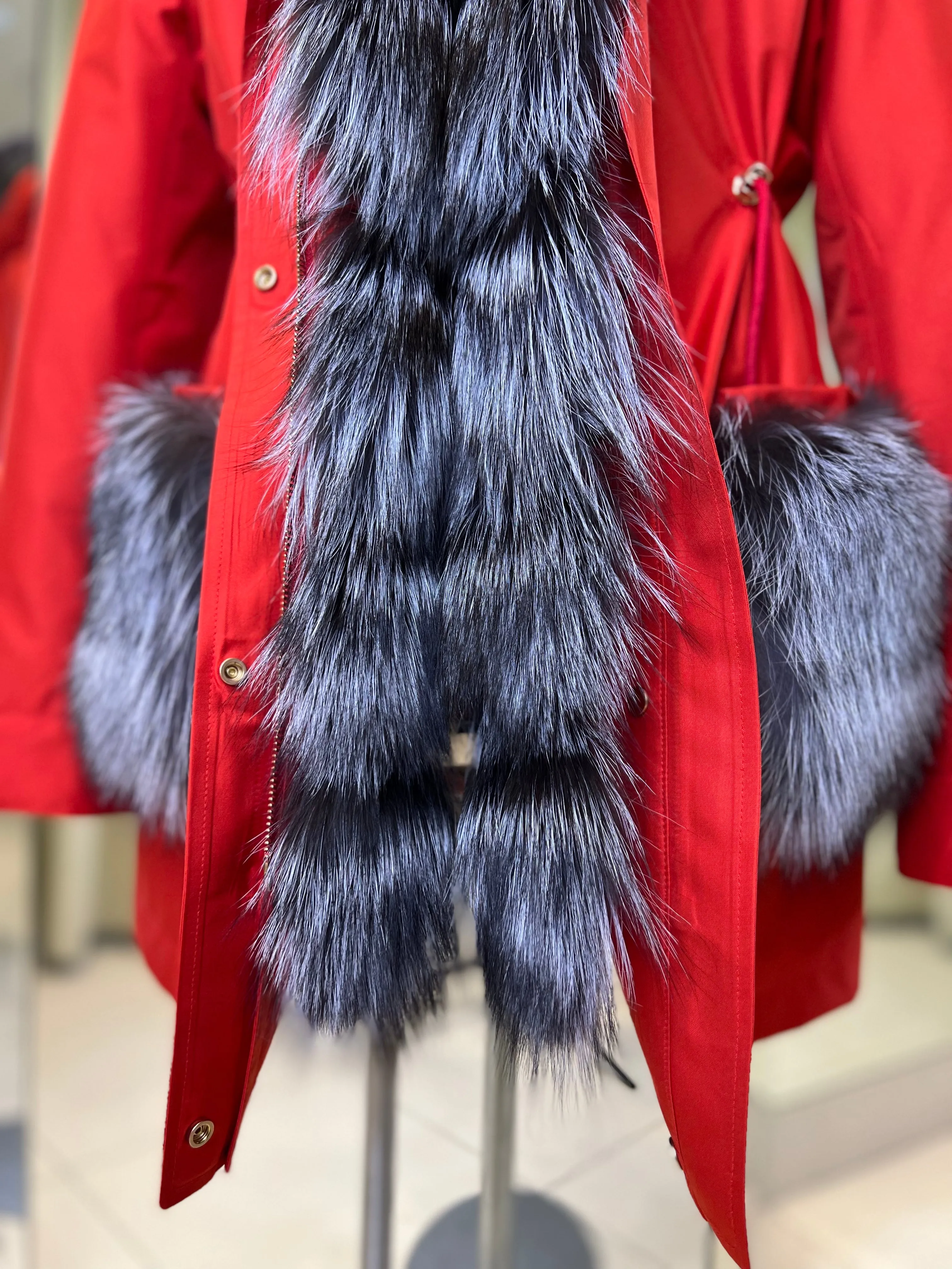 Genuine Silver Fox Fur Rabbit Fur Insulated Parka