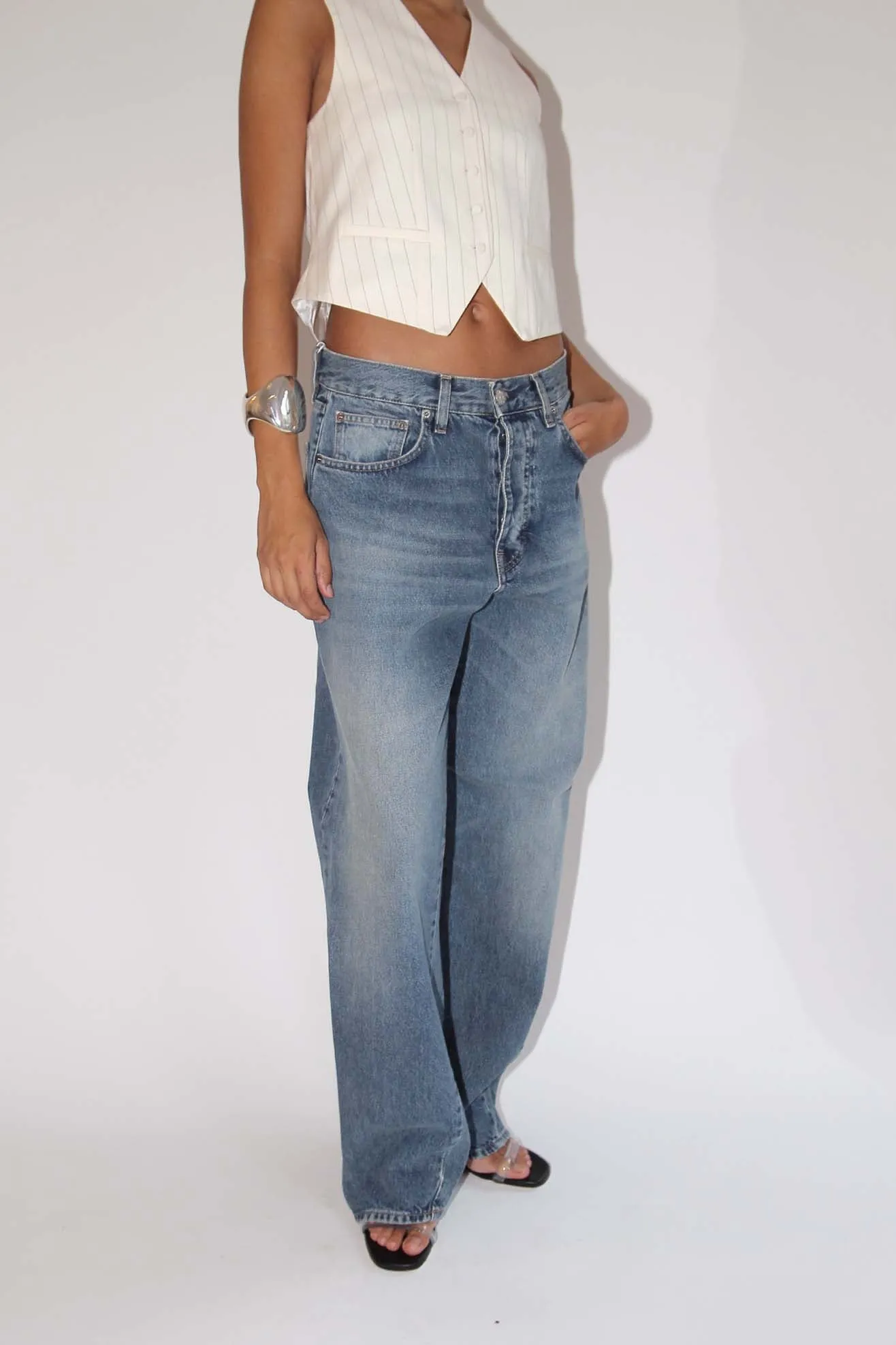 SUNFLOWER, Wide Twist Jean, Mid Tone Blue