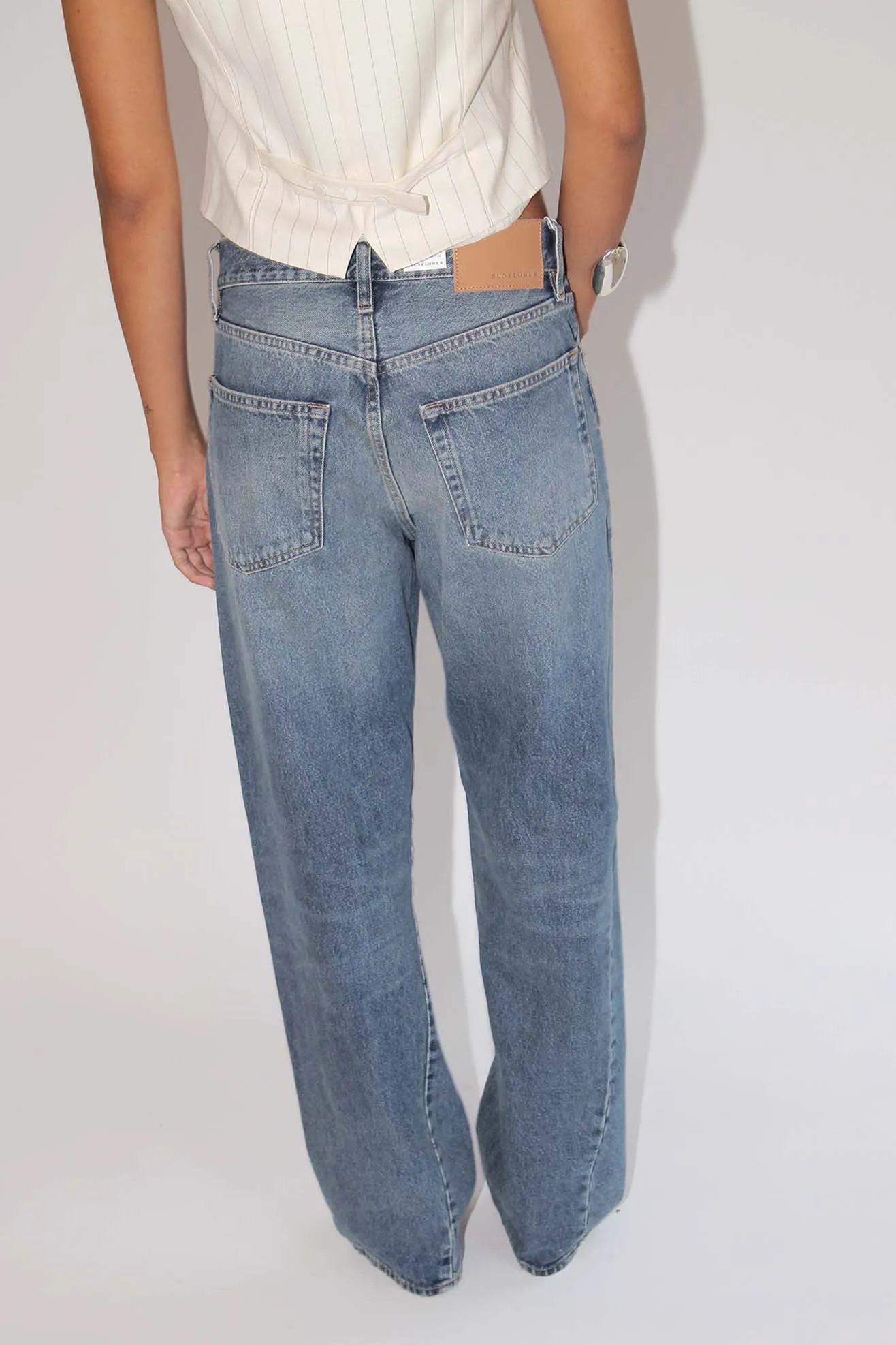SUNFLOWER, Wide Twist Jean, Mid Tone Blue